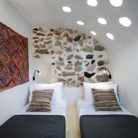 Canava #1 In Santorini Private Pool Вилла *